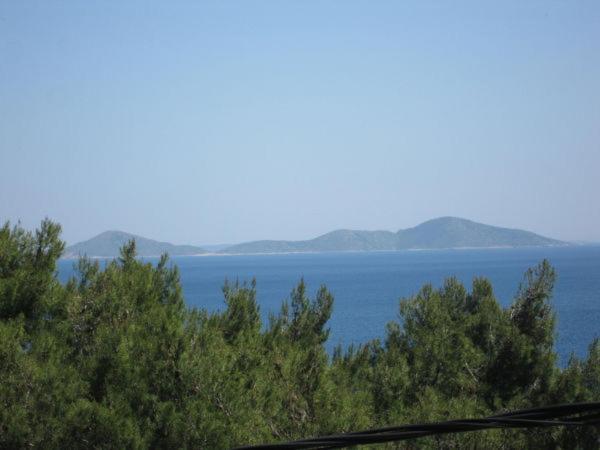 Litsa Apartment